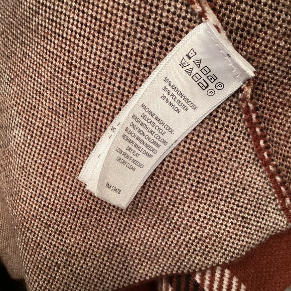 Tahari Plaid Sweater Coat - Picture 7 of 8